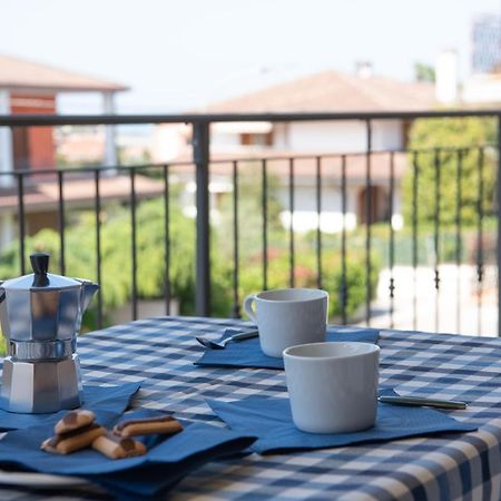 Ferienwohnung La Perla Blu Porto SantʼElpidio Exterior foto