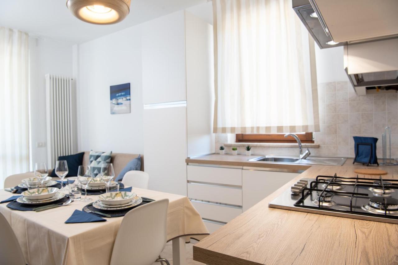 Ferienwohnung La Perla Blu Porto SantʼElpidio Exterior foto